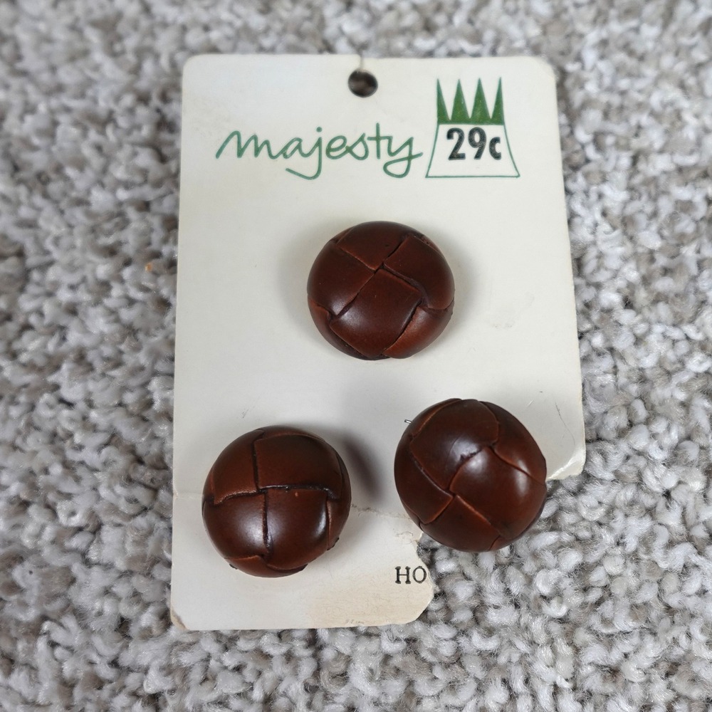 Vintage Majesty Brown Woven Leather Look Buttons Set of 3 Shank Back 3/4 Inch